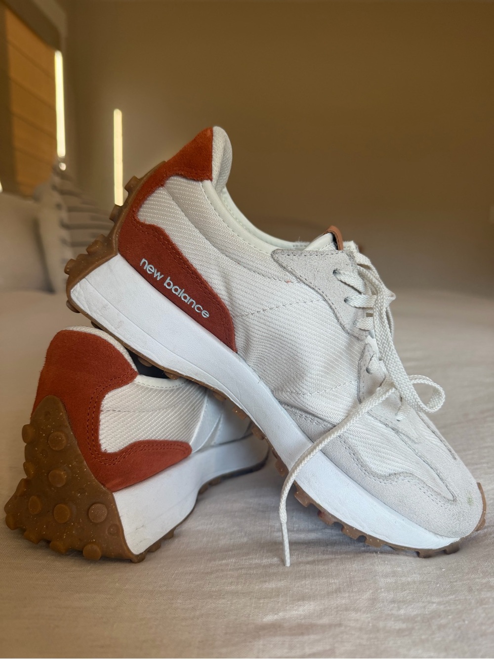 NEW BALANCE 327 White & Tan Leather-Trim Low-Top Sneakers - Picture 3 of 7